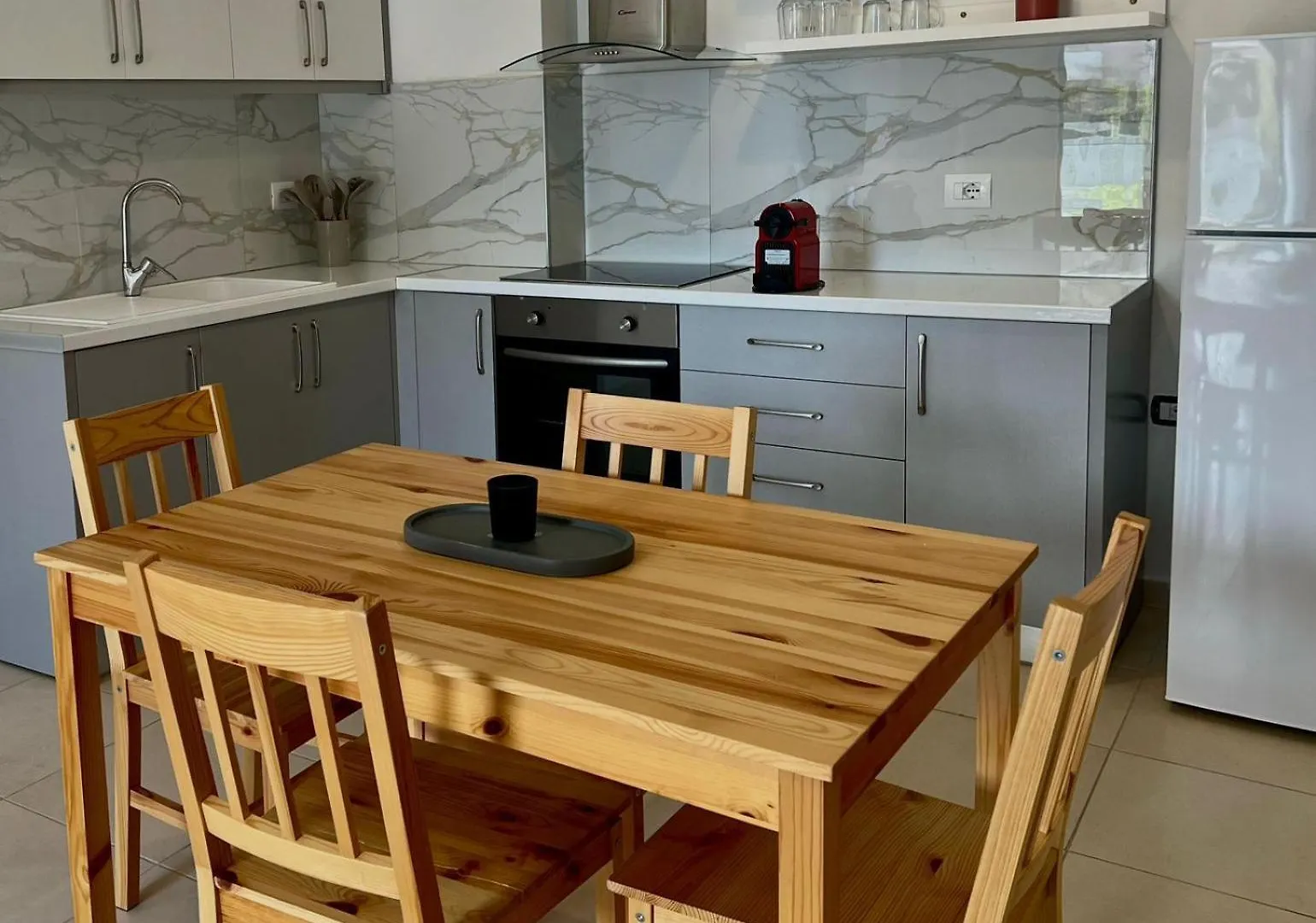 Apartments Ionea Himare