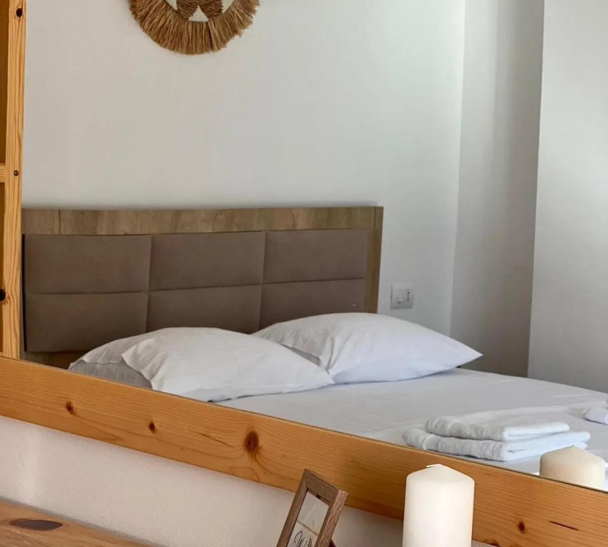 Apartments Ionea Himare